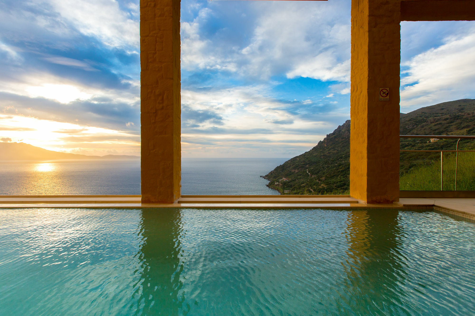 Athina Epavlis - Ethereal Charm Of Blue Horizons Ravdhoúkha Exterior foto